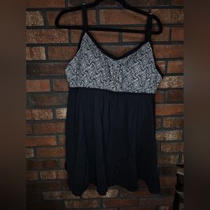 Suit yourself black and white one piece swimsuit